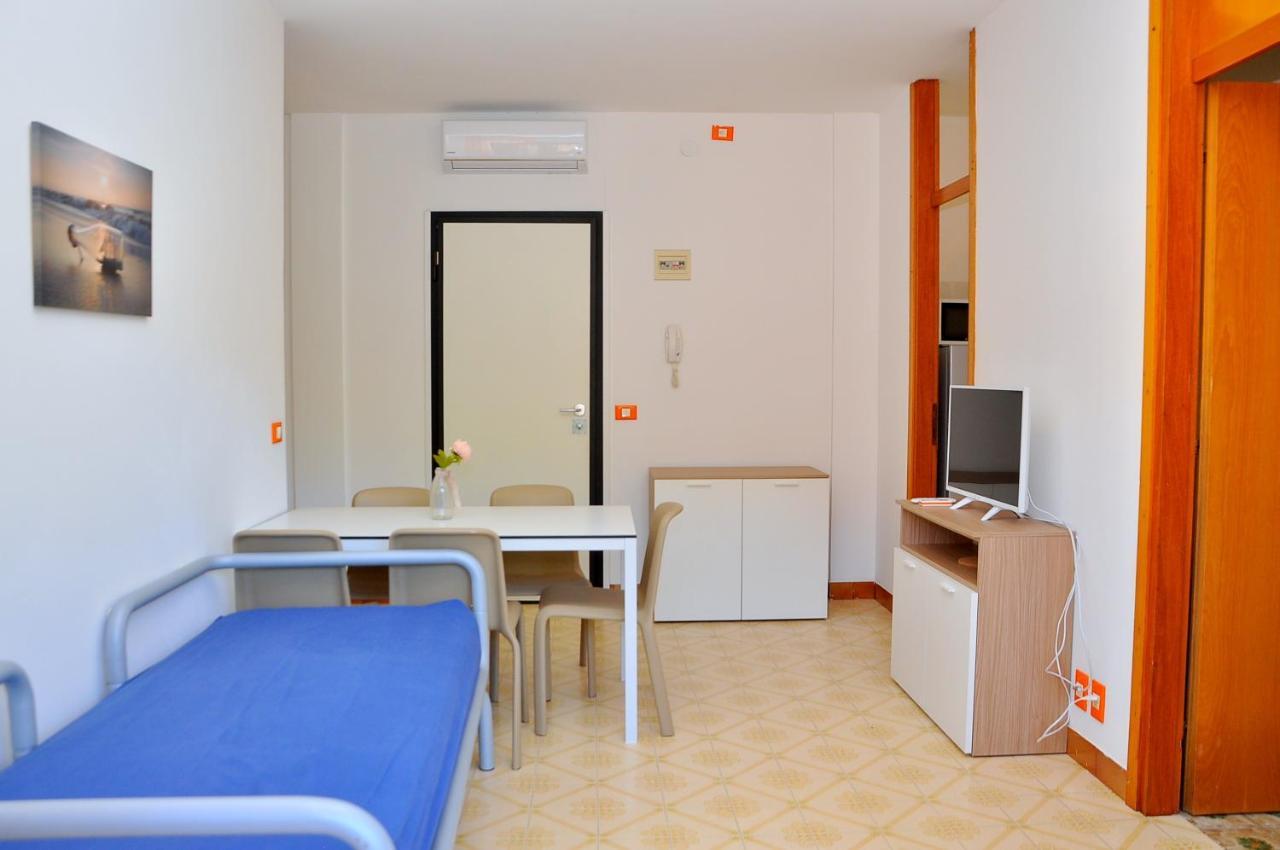 Condominio Corinzia بيبيوني المظهر الخارجي الصورة