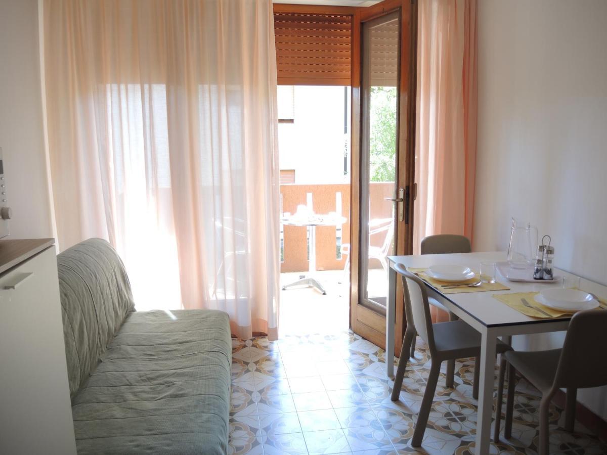 Condominio Corinzia بيبيوني المظهر الخارجي الصورة