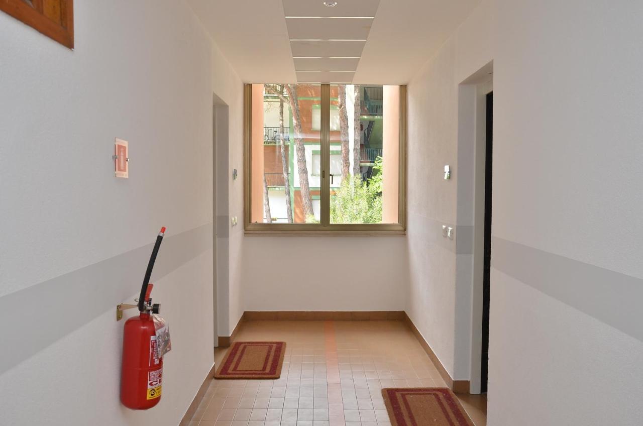 Condominio Corinzia بيبيوني المظهر الخارجي الصورة