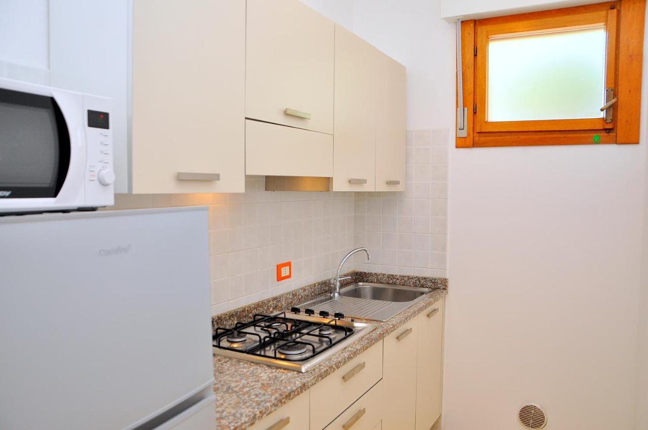 Condominio Corinzia بيبيوني المظهر الخارجي الصورة