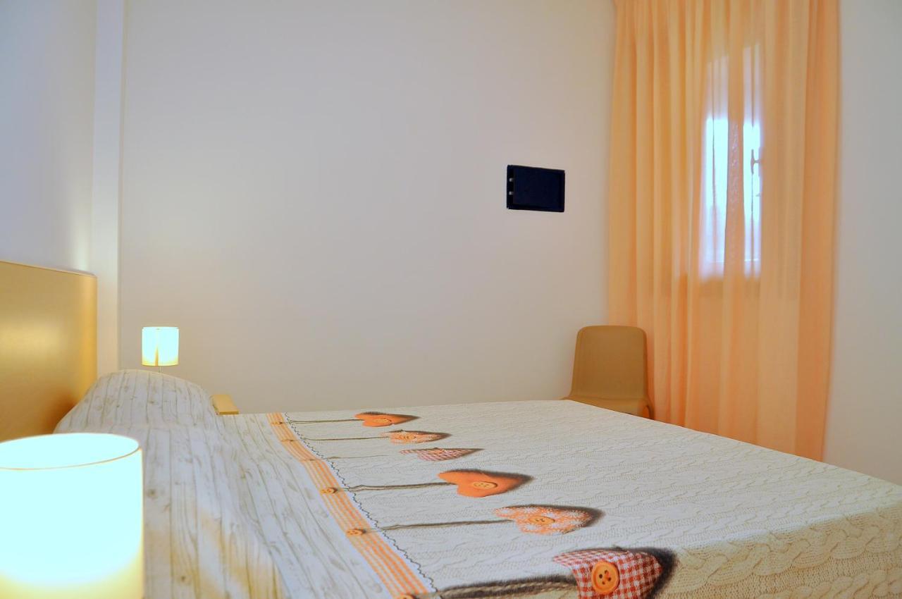 Condominio Corinzia بيبيوني المظهر الخارجي الصورة