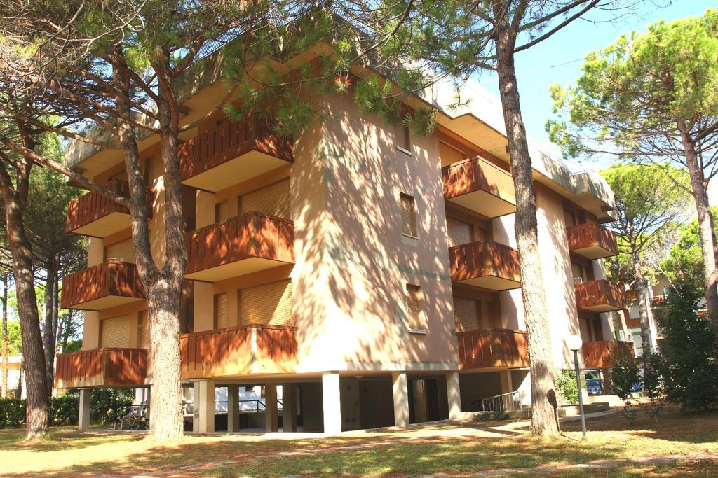 Condominio Corinzia بيبيوني المظهر الخارجي الصورة