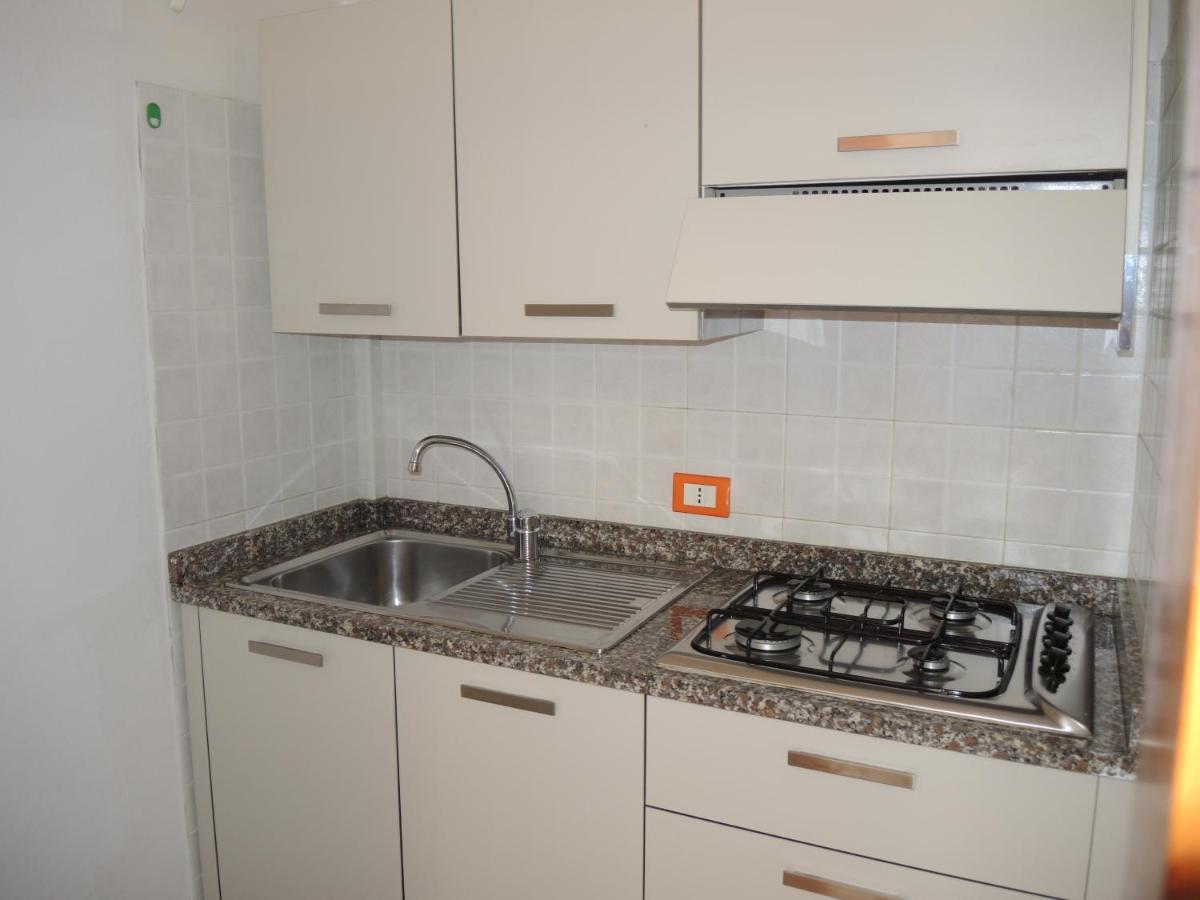 Condominio Corinzia بيبيوني المظهر الخارجي الصورة